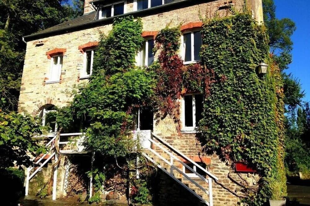 Photo of Outdoor in Le Vey