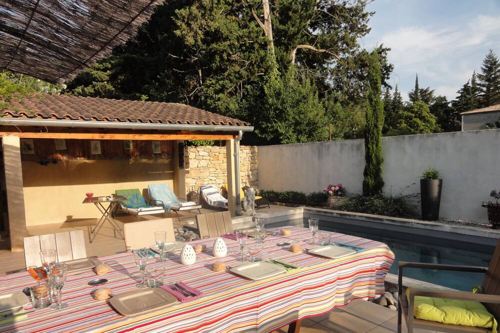 Photo of Patio Balcony in Bagnols-sur-Ceze
