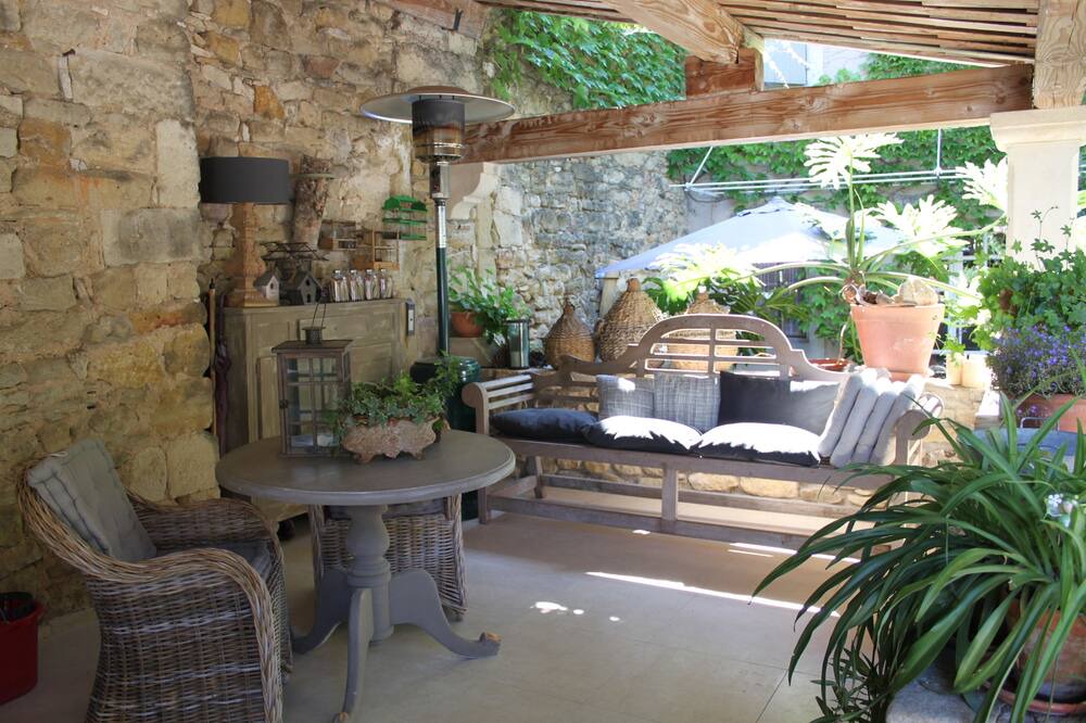 Photo of Patio Balcony in Labaume