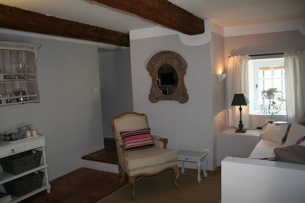 Photo of Livingroom in Labaume