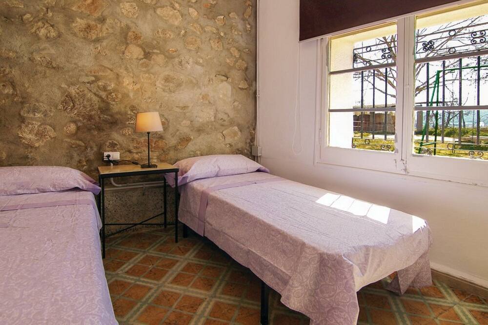 Photo of Bedroom in Tordera