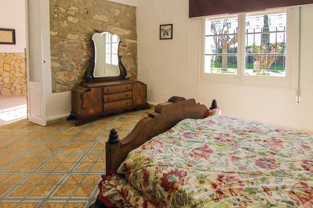 Photo of Bedroom in Tordera