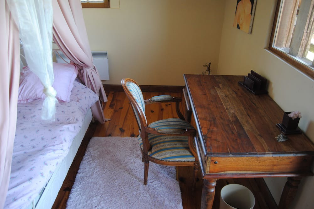 Photo of Bedroom in Fierville-les-Parcs