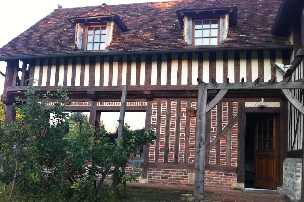 Photo of Outdoor in Fierville-les-Parcs