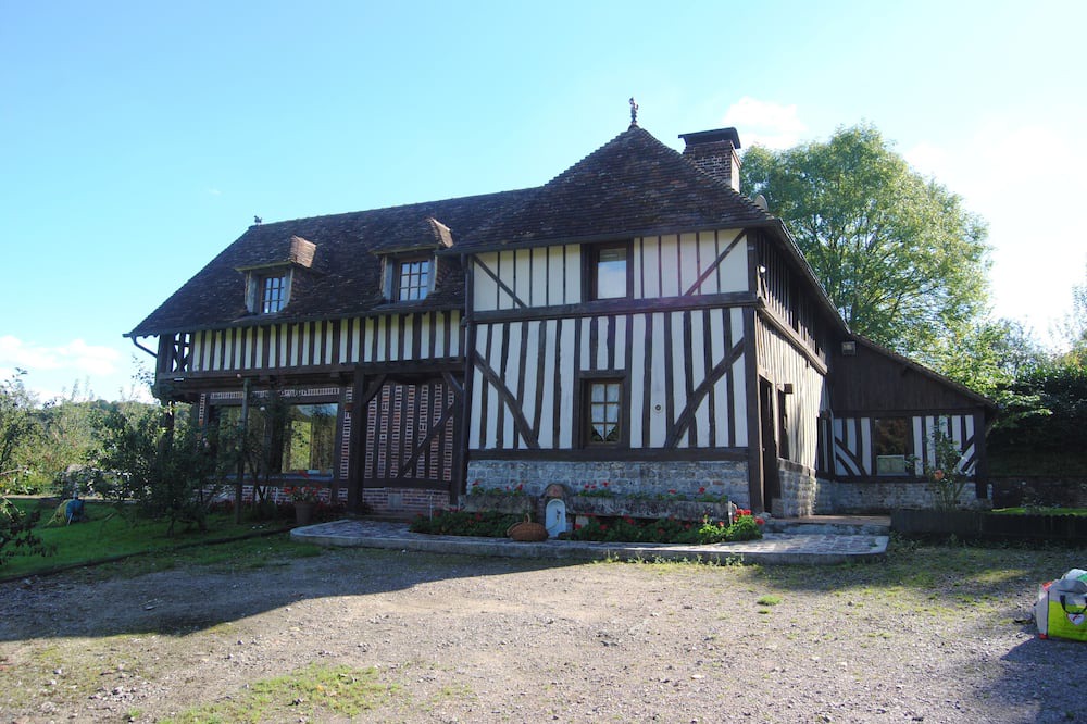 Photo of Outdoor in Fierville-les-Parcs