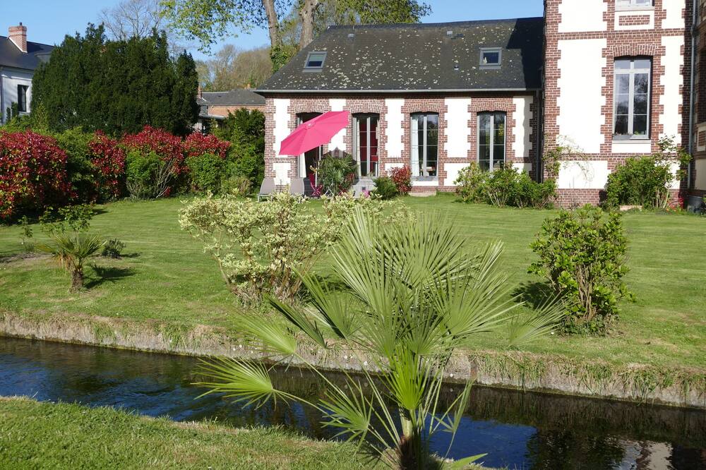 Photo of Outdoor in Ouville-la-Riviere