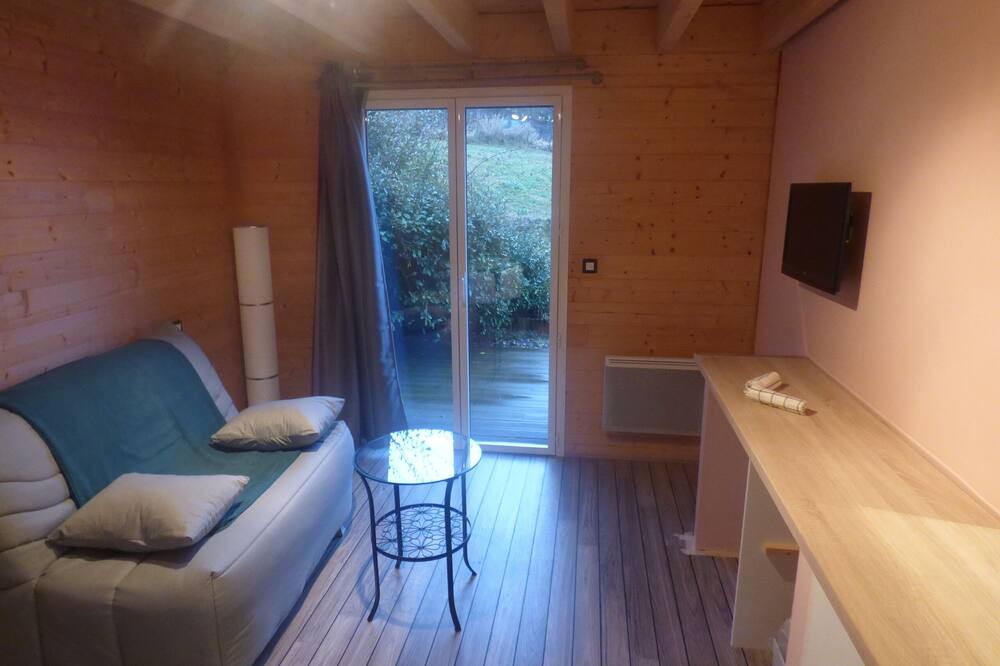 Photo of Livingroom in Ayros-Arbouix
