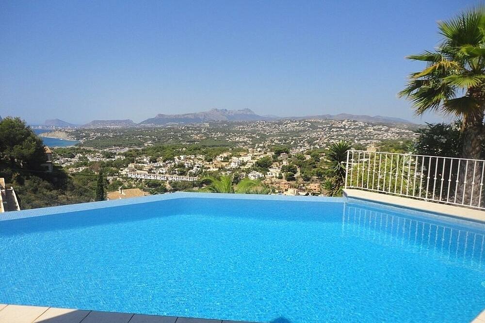 Photo of Outdoor in Arnella