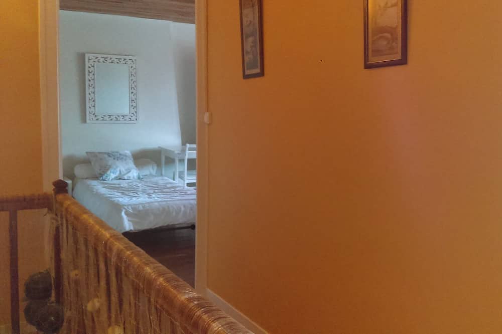Photo of Bedroom in Saint-Pierre-de-Buzet