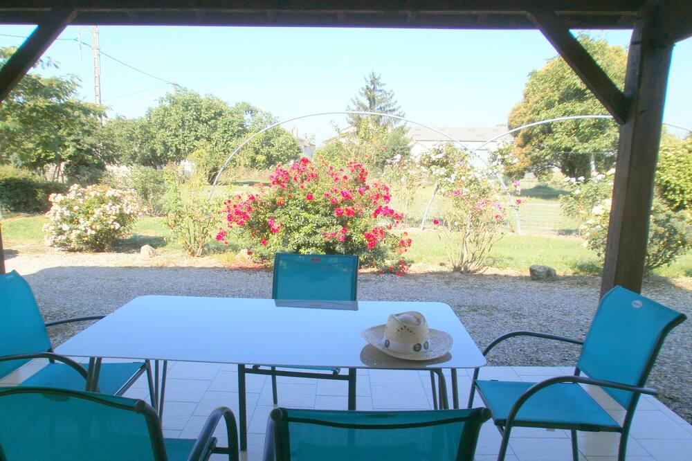 Photo of Patio Balcony in Saint-Pierre-de-Buzet