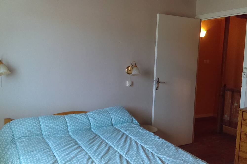 Photo of Bedroom in Saint-Pierre-de-Buzet