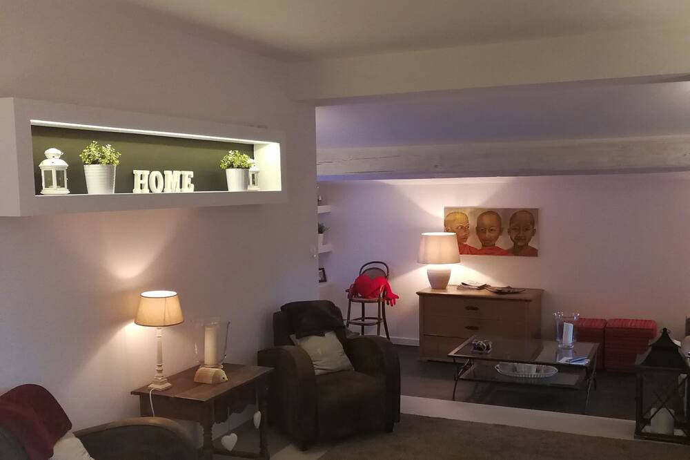 Photo of Livingroom in Pegairolles-de-Bueges