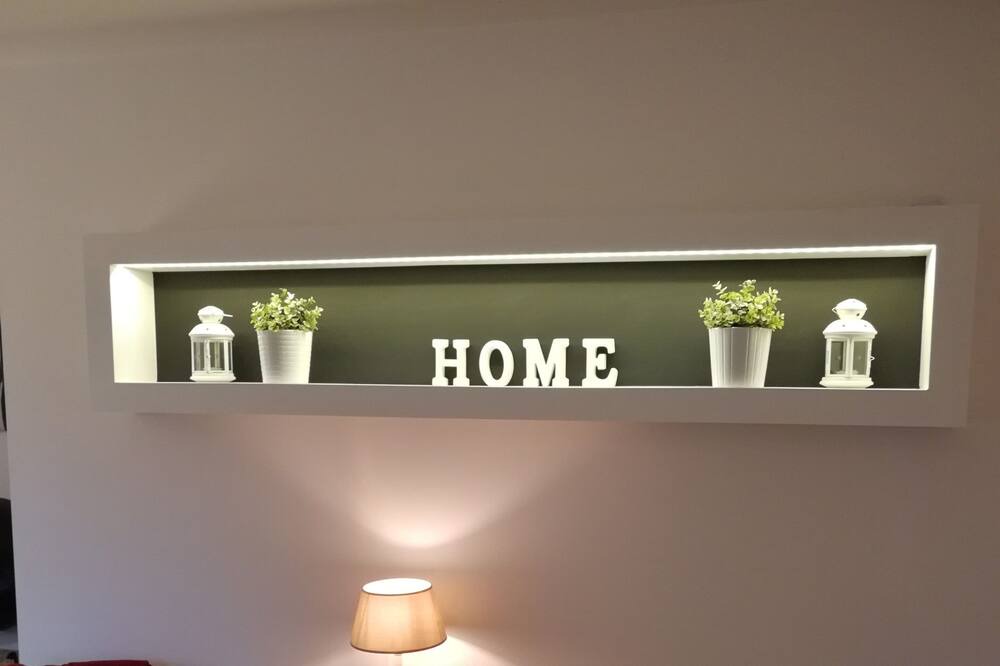 Photo of Livingroom in Pegairolles-de-Bueges