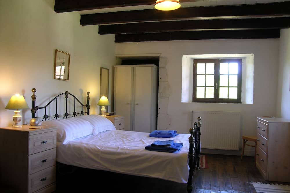 Photo of Others in Paussac-et-Saint-Vivien