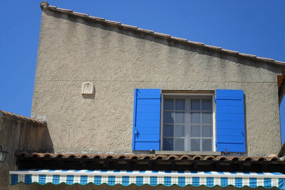 Photo of Outdoor in Maillane