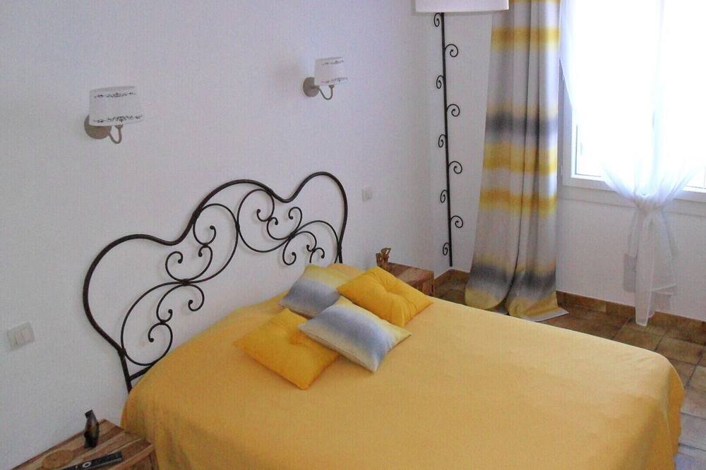 Photo of Bedroom in Maillane