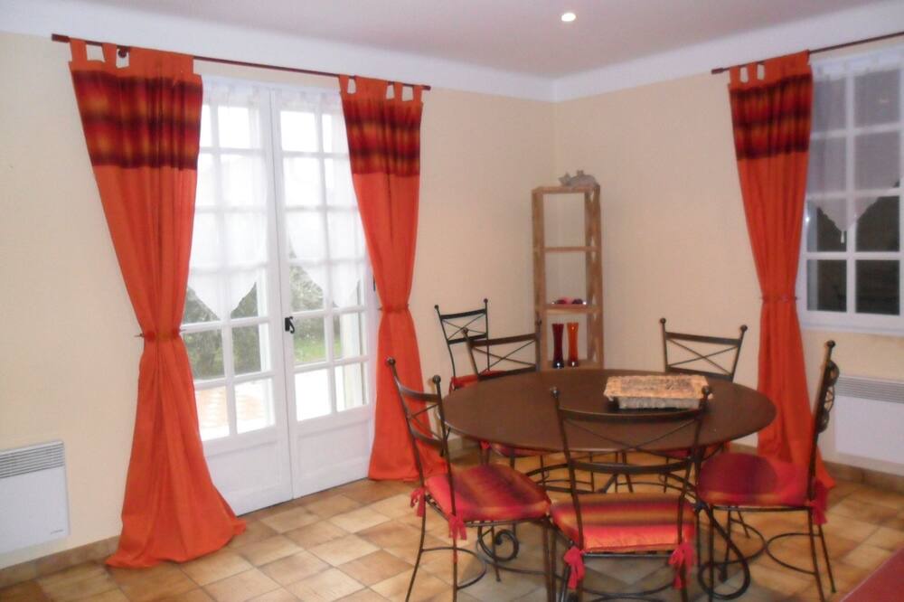 Photo of Kitchen in Maillane