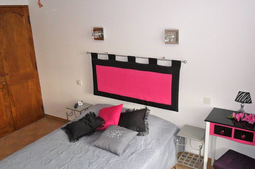 Photo of Bedroom in Maillane