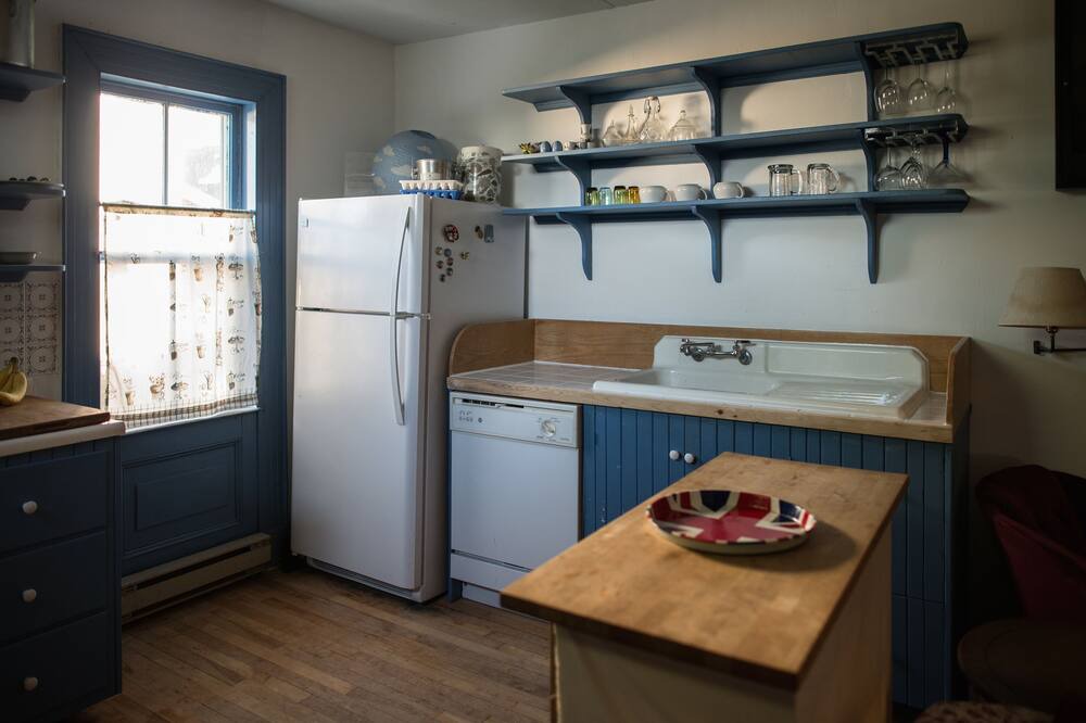 Photo of Kitchen in Port Medway