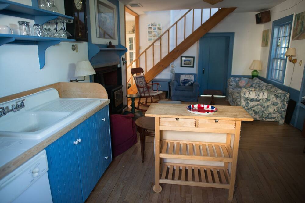 Photo of Kitchen in Port Medway