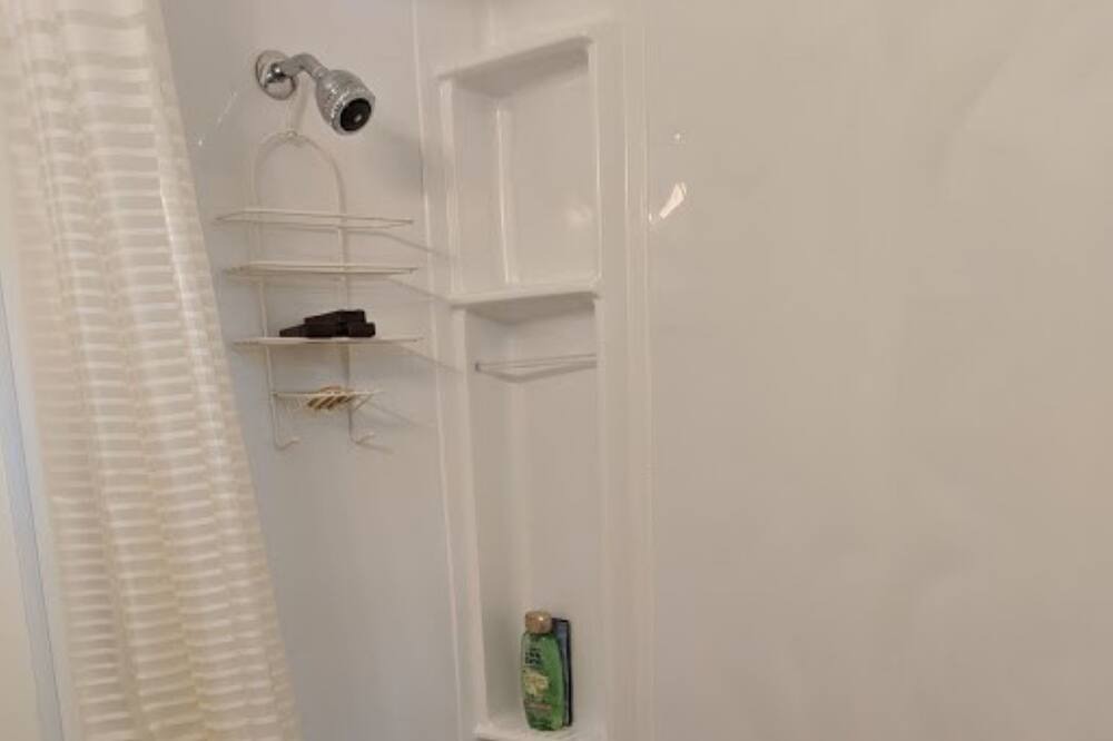 Photo of Bathroom in Saint-Calixte