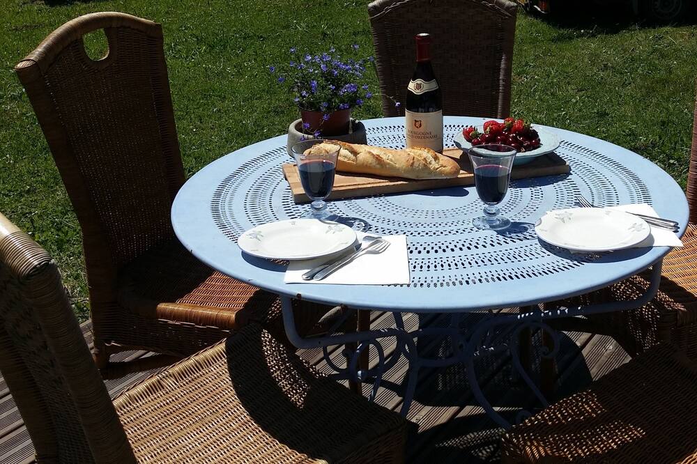 Photo of Patio Balcony in Montfermier