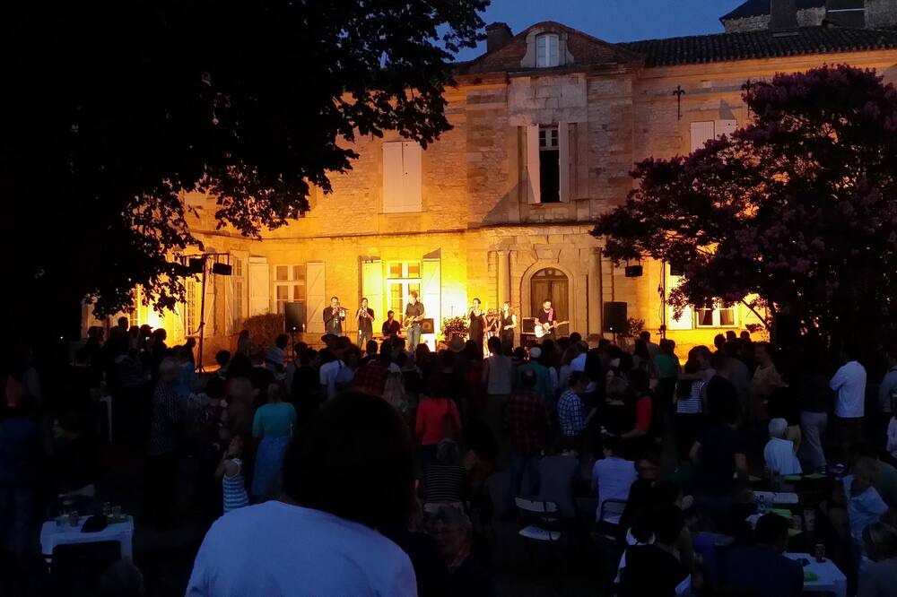 Photo of Outdoor in Montfermier