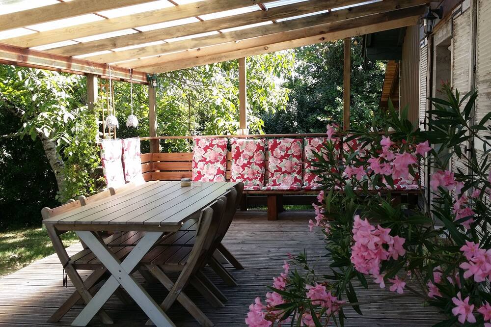 Photo of Patio Balcony in Montfermier