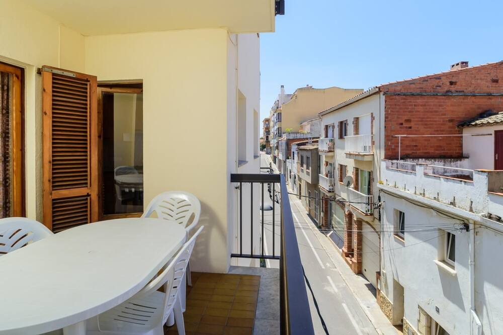 Photo of Patio Balcony in L'Escala
