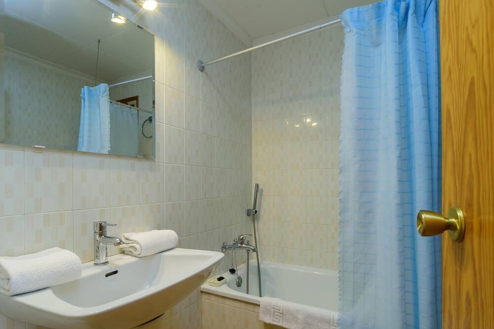Photo of Bathroom in L'Escala