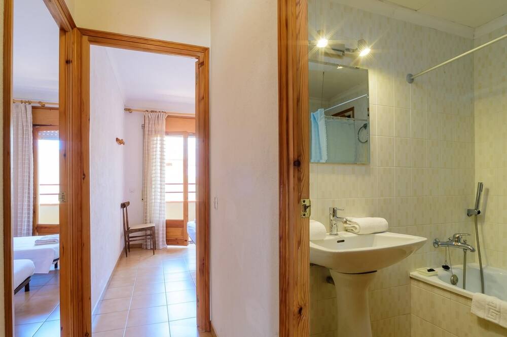 Photo of Bathroom in L'Escala