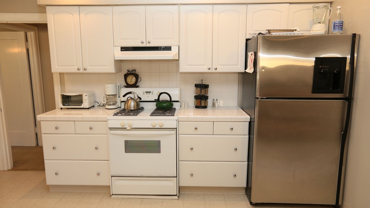 Photo of Kitchen in Shoreline West