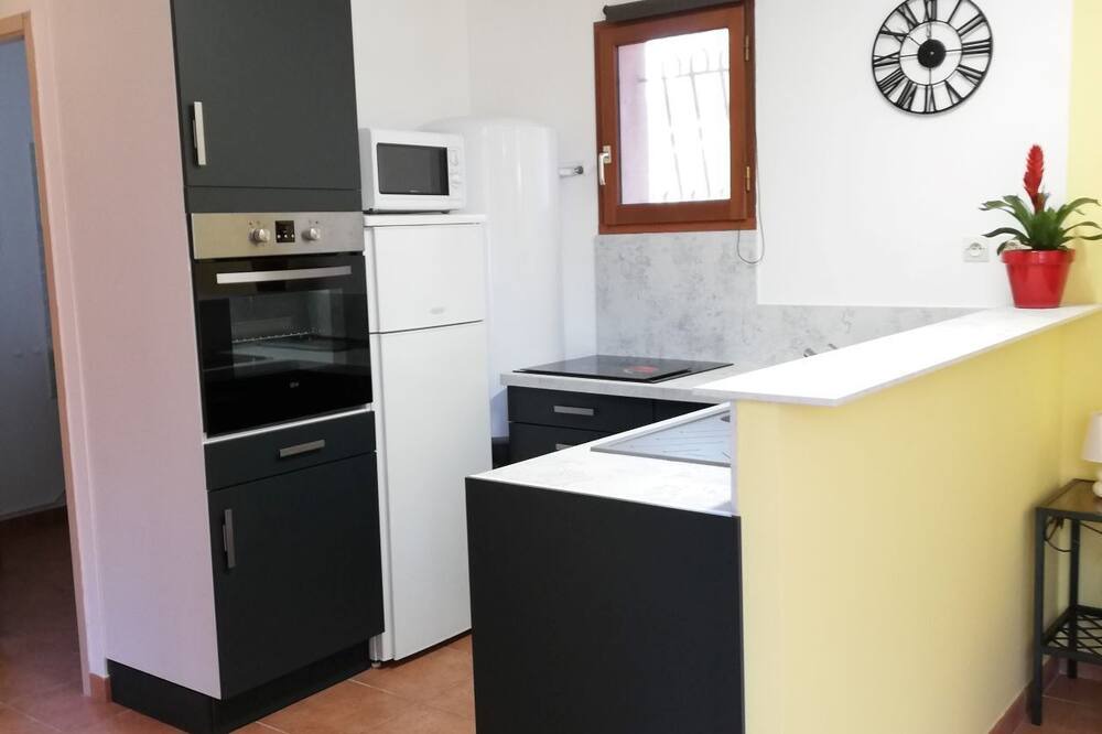 Photo of Kitchen in Salavas