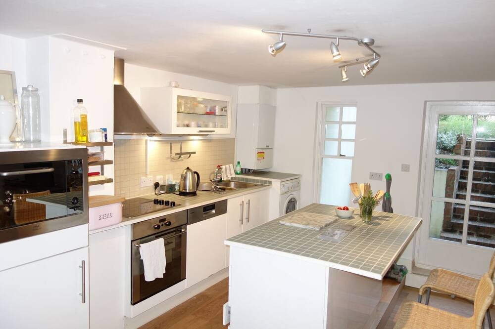 Photo of Others in Belsize