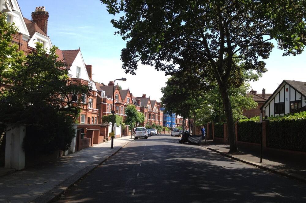 Photo of Others in Belsize