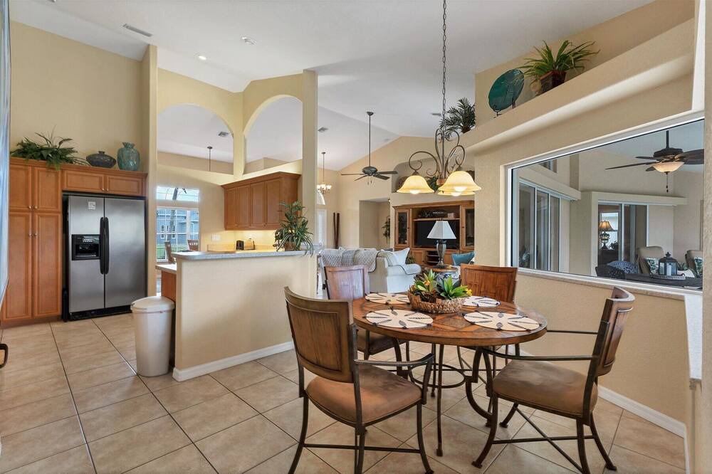 Photo of Kitchen in White Marsh