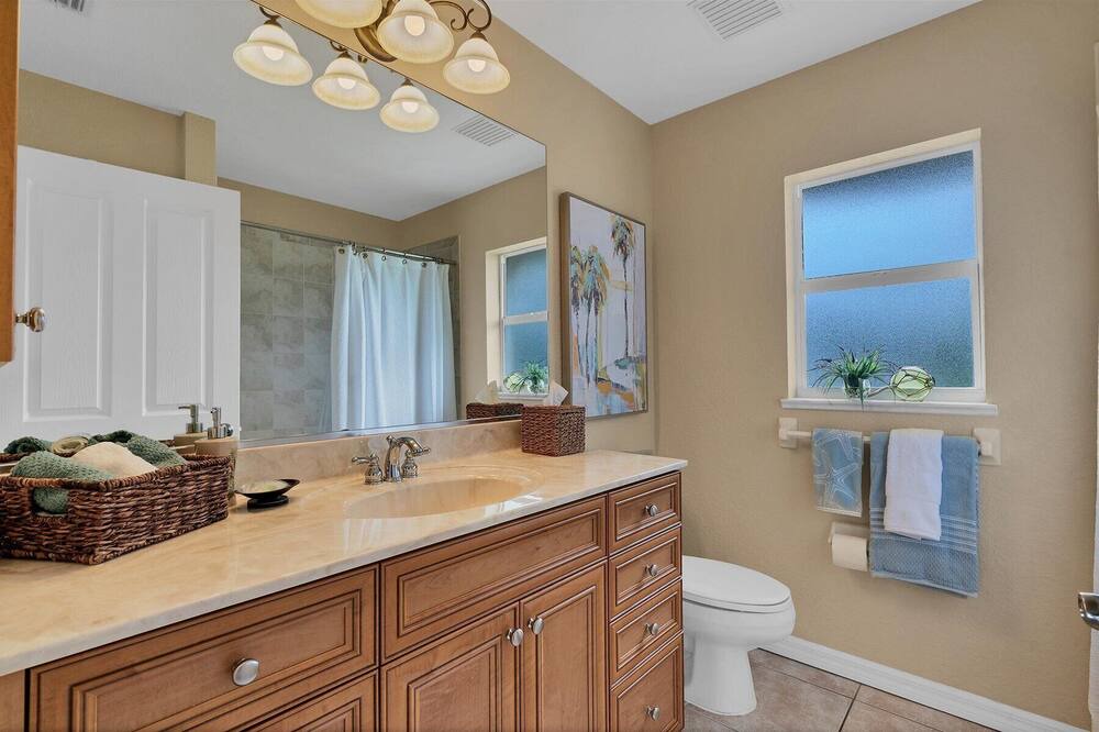 Photo of Bathroom in White Marsh