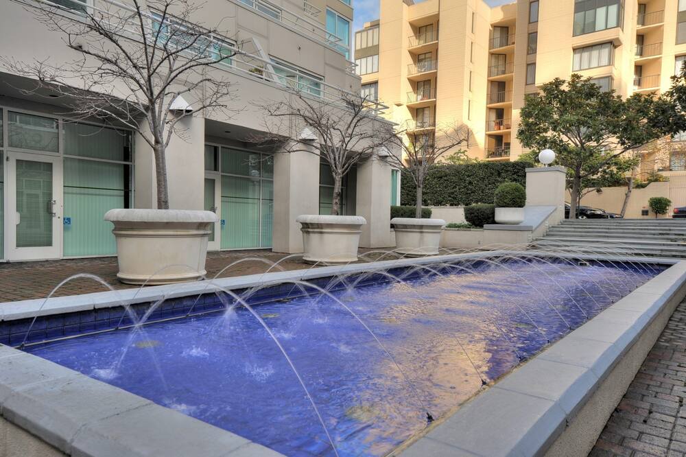 Photo of Outdoor in North Beach