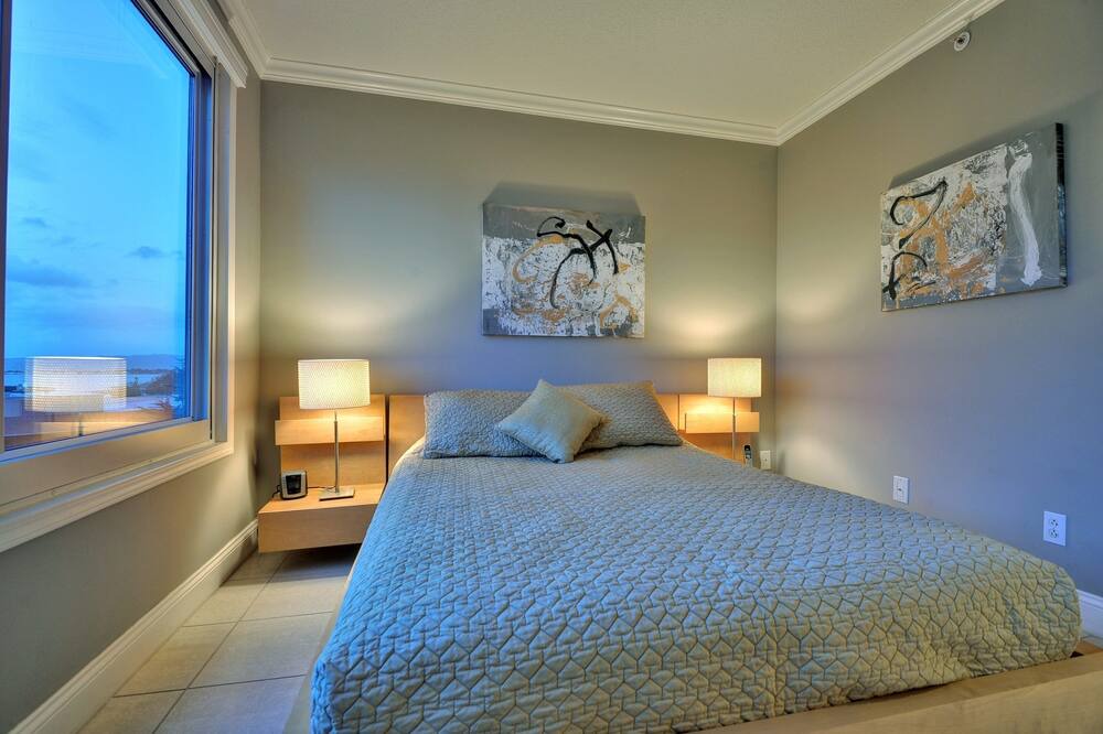 Photo of Bedroom in North Beach
