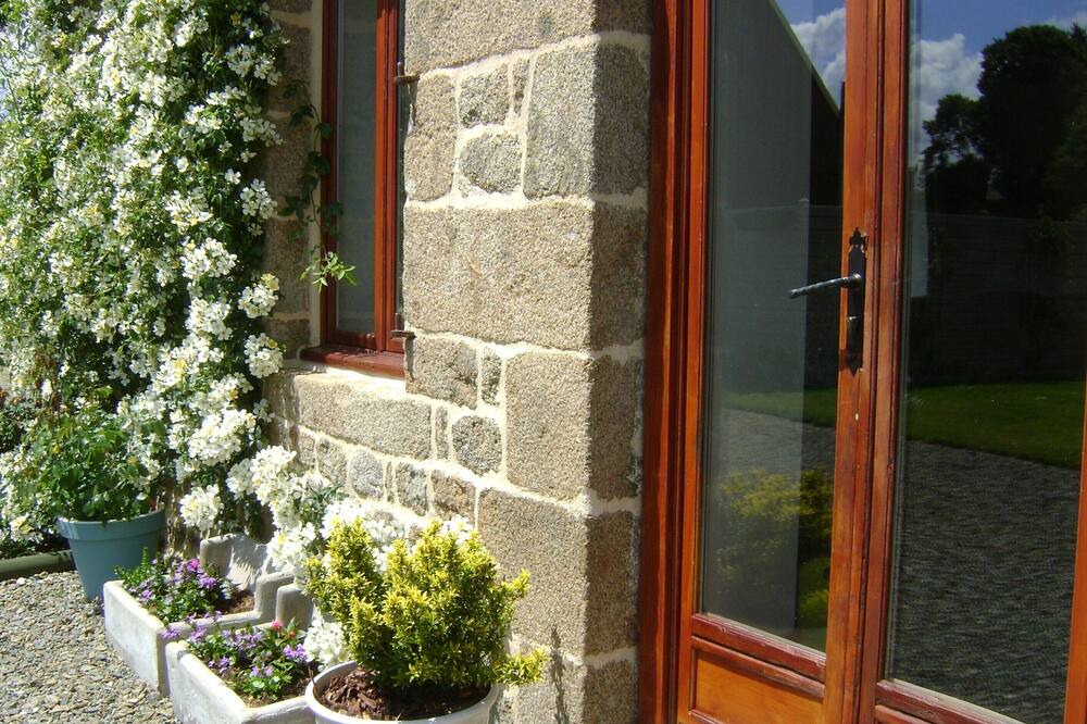 Photo of Others in Saint-Georges-de-Reintembault