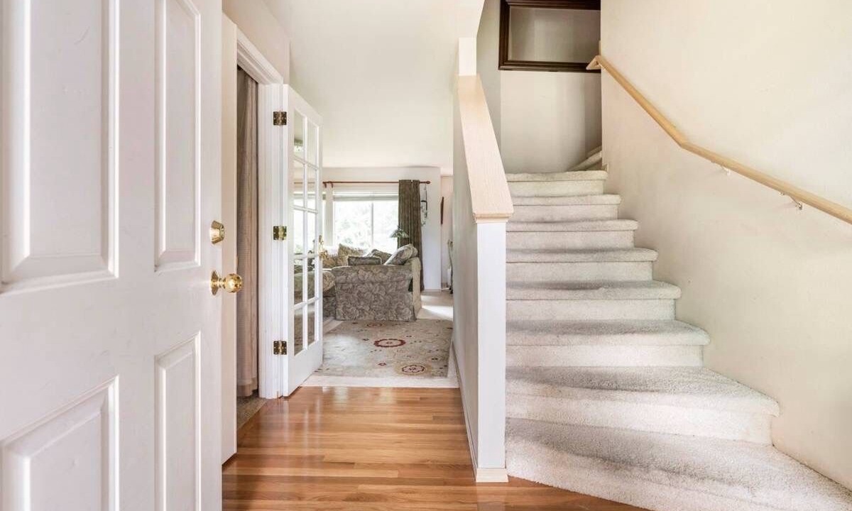 Photo of Others in Holly