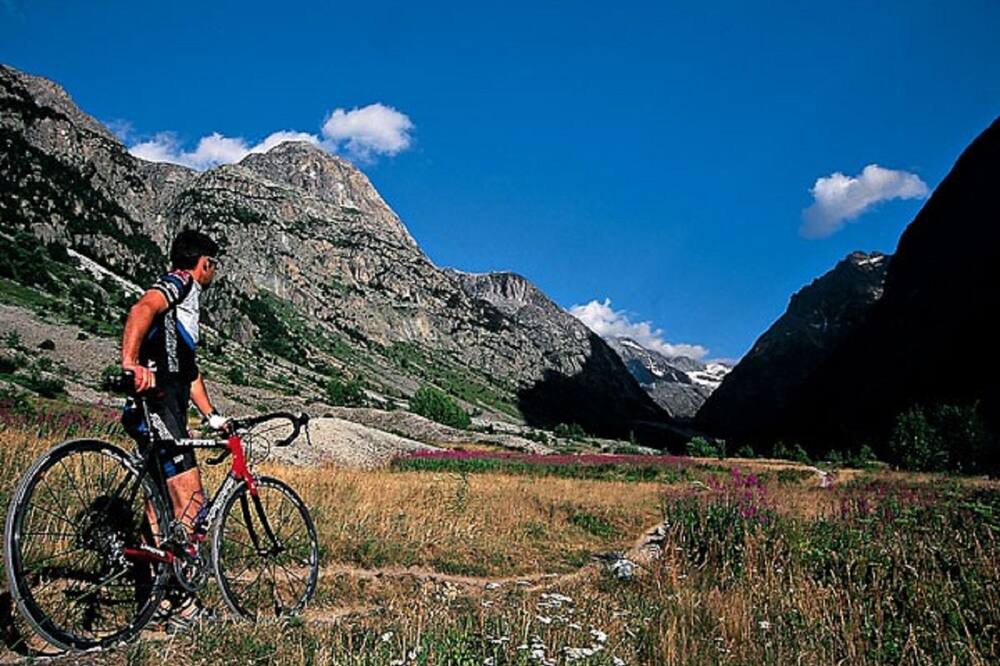 Photo of Others in Le Bourg-d'Oisans