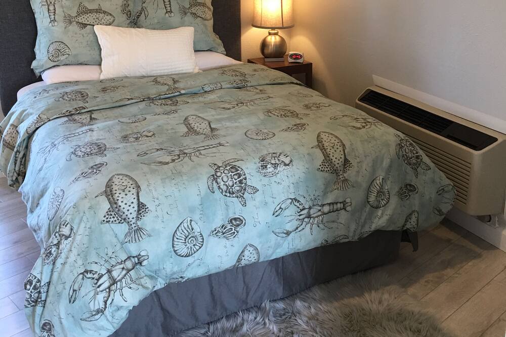 Photo of Bedroom in Osage Beach