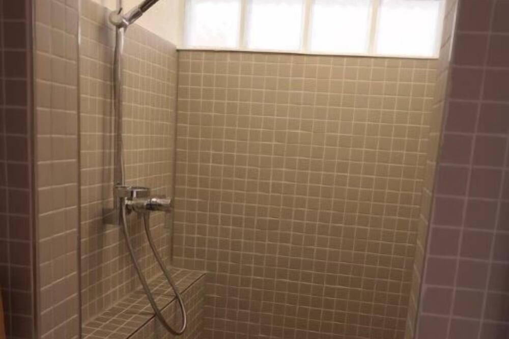 Photo of Bathroom in Wiler