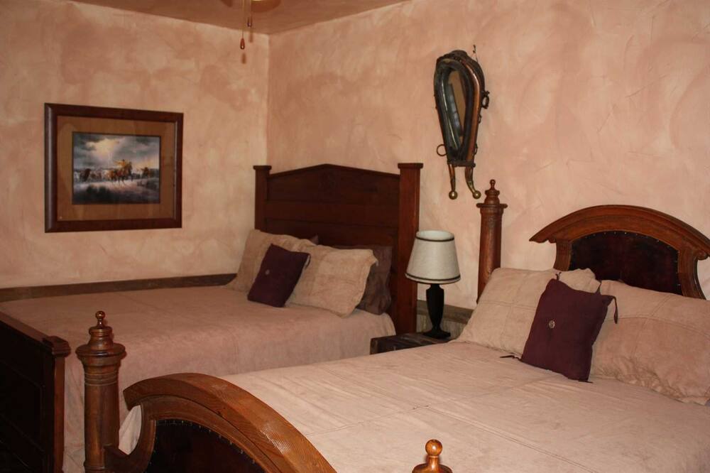Photo of Bedroom in Tarpley