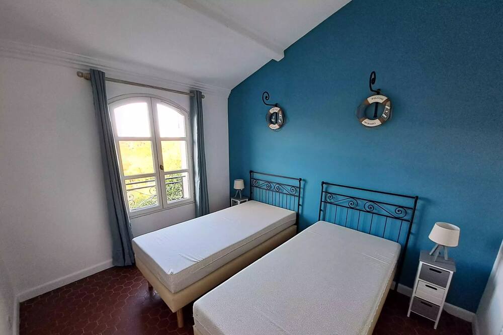 Photo of Bedroom in Les Restanques