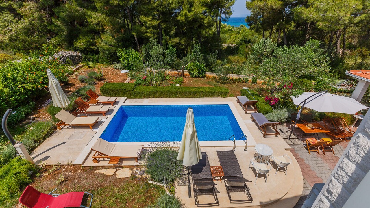 Photo of Outdoor in Mirce