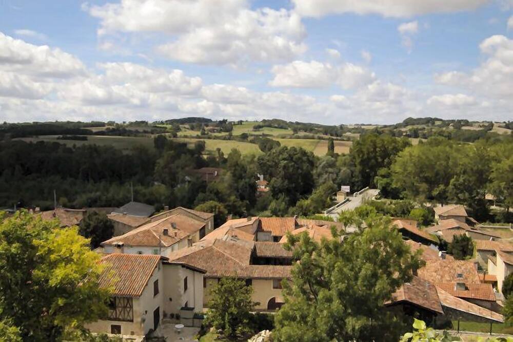 Photo of Outdoor in Lussan