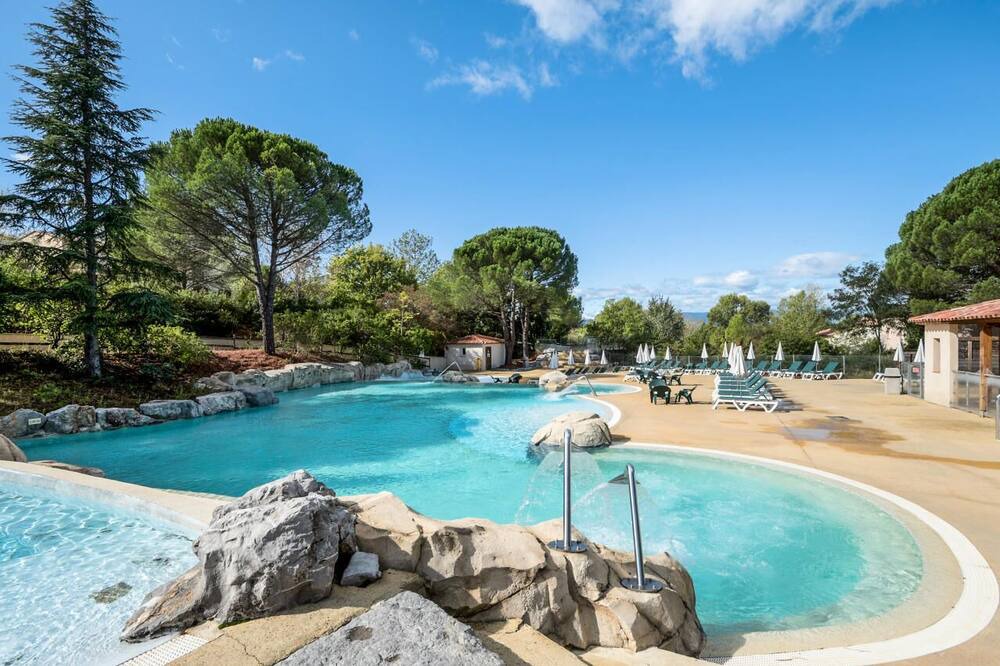 Photo of Outdoor in Rouret
