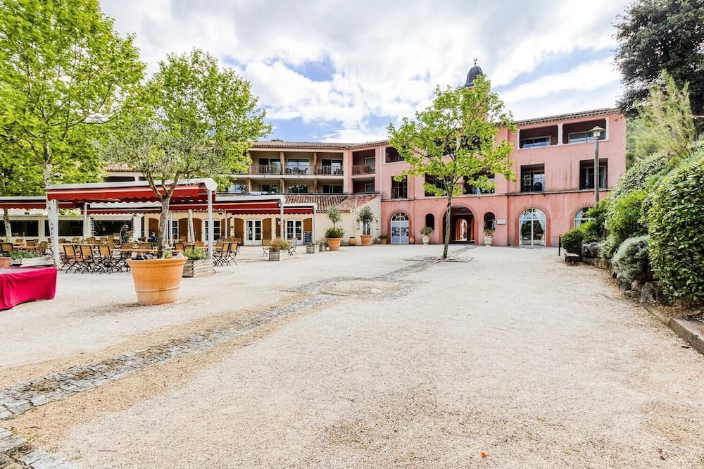 Photo of Outdoor in Rouret